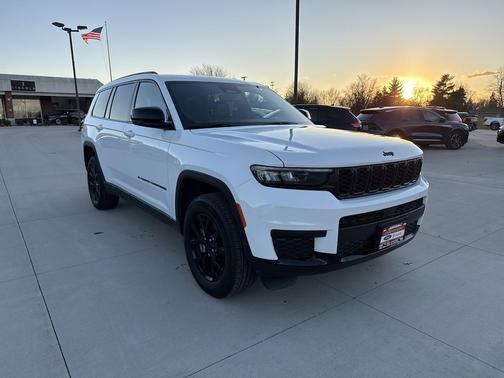 2024 Jeep Grand Cherokee L Altitude