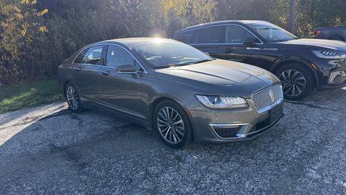 2017 Lincoln MKZ Base
