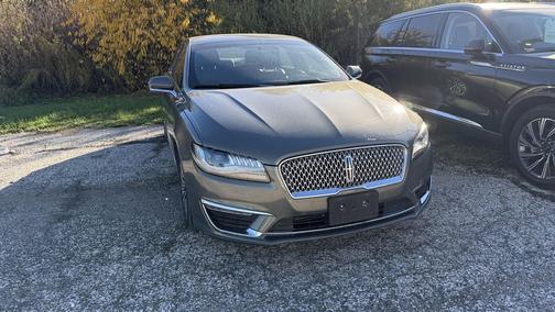 2017 Lincoln MKZ Base
