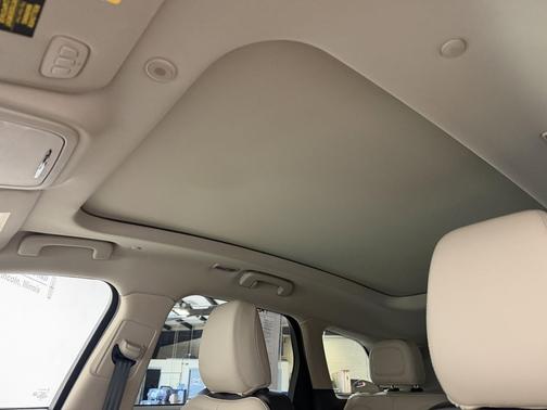White 2025 Lincoln Corsair Grand Touring