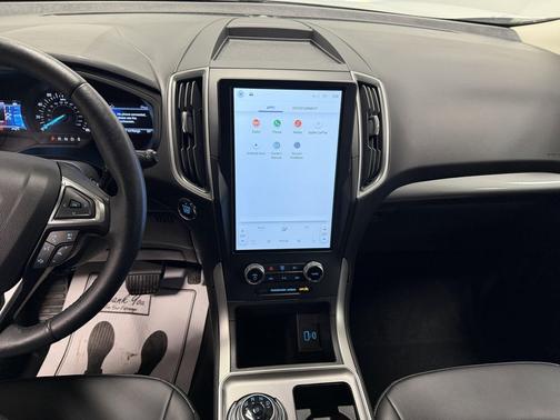 Oxford White 2024 Ford Edge SEL