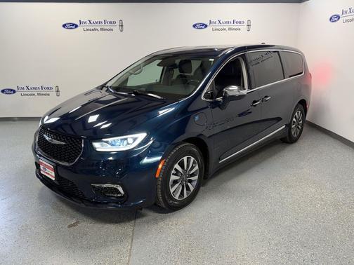 Fathom Blue Pearlcoat 2022 Chrysler Pacifica Hybrid Limited