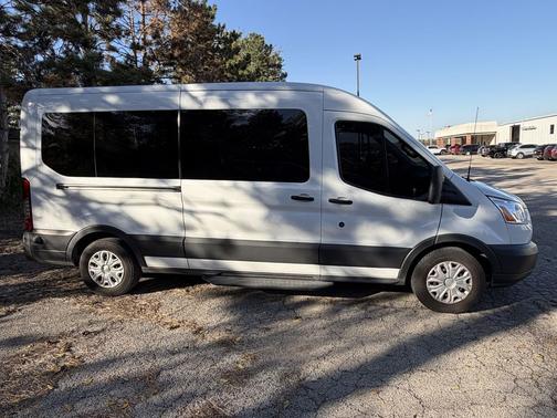 2017 Ford Transit-350 Base