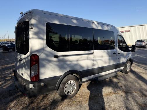 2017 Ford Transit-350 Base