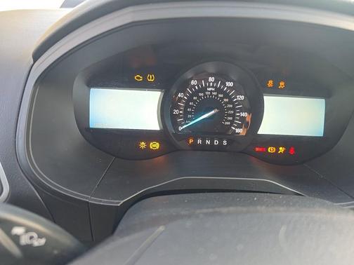 Oxford White 2024 Ford Edge SEL