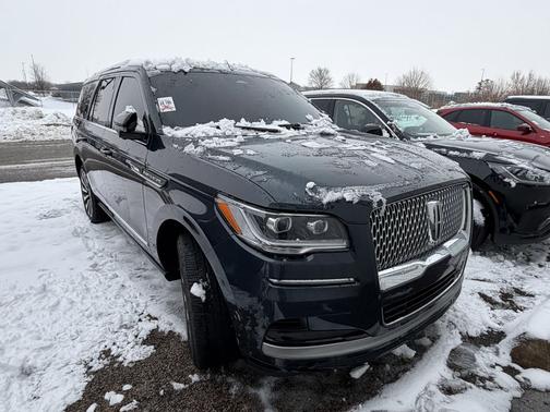 2024 Lincoln Navigator Reserve