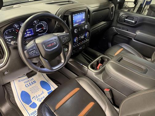 Black 2020 GMC Sierra 2500 AT4