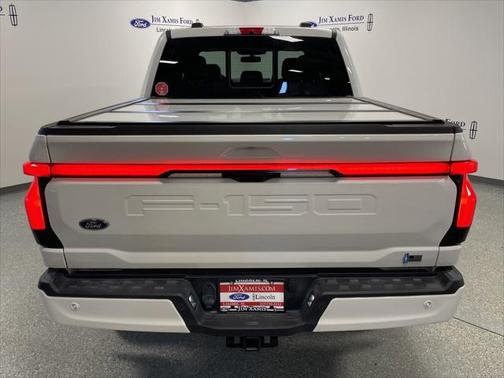 2023 Ford F-150 Lightning LARIAT