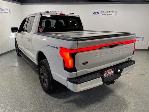 2023 Ford F-150 Lightning LARIAT