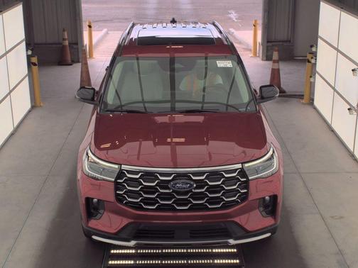 Rapid Red Metallic Tinted Clearcoat 2025 Ford Explorer Platinum