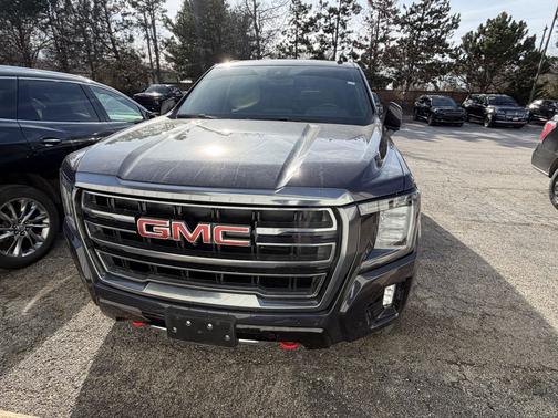 2023 GMC Yukon XL 4WD AT4