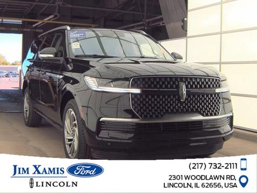 Infinite Black Metallic Clearcoat 2025 Lincoln Navigator Reserve