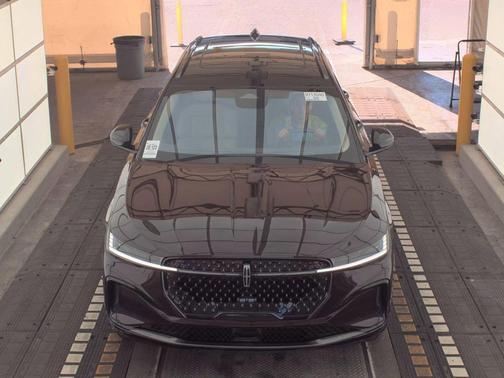 2025 Lincoln Nautilus Reserve