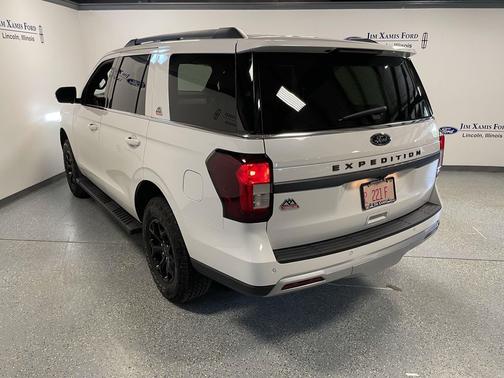 2024 Ford Expedition Timberline