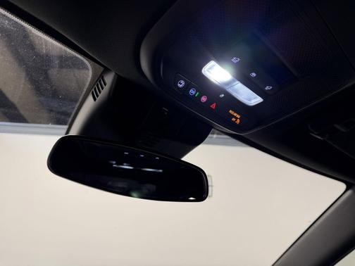 Sterling Gray Metallic 2025 Chevrolet Traverse AWD Z71