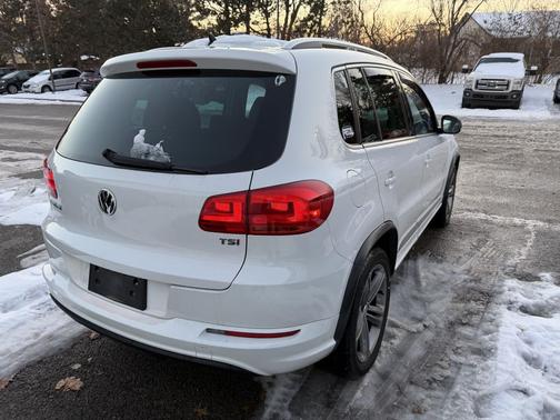 2017 Volkswagen Tiguan 2.0T Sport