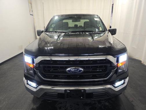 Agate Black Metallic 2023 Ford F-150 XLT