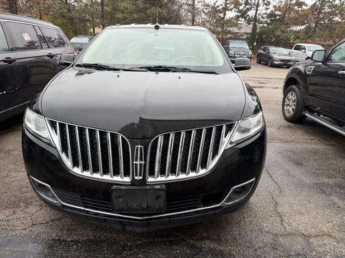 2015 Lincoln MKX Base