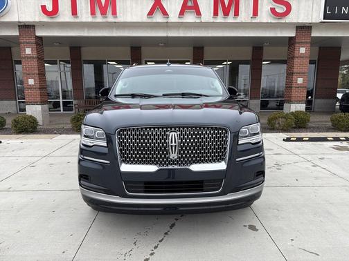2024 Lincoln Navigator Premiere