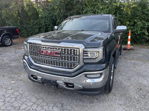2017 GMC Sierra 1500 SLT