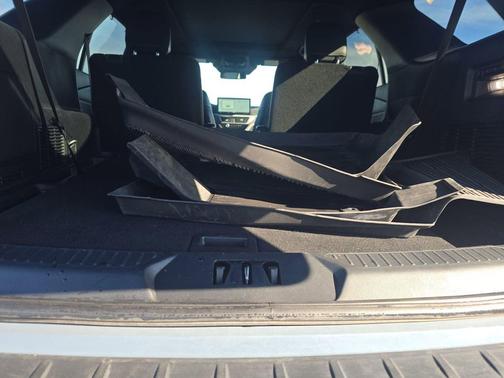 Vapor Blue Metallic 2025 Ford Explorer ST-Line