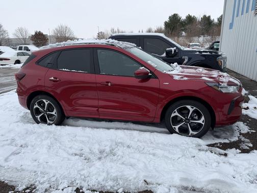 2023 Ford Escape ST-Line Select