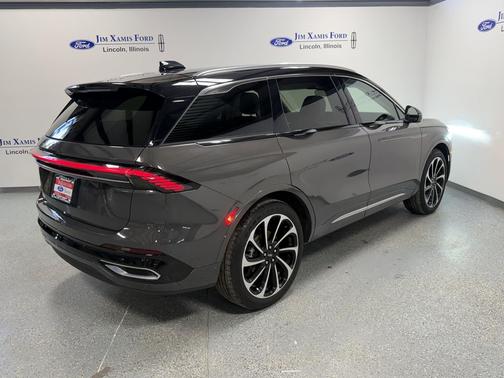 2024 Lincoln Nautilus Black Label