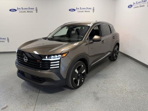 Canyon Bronze Metallic 2025 Nissan Kicks SR