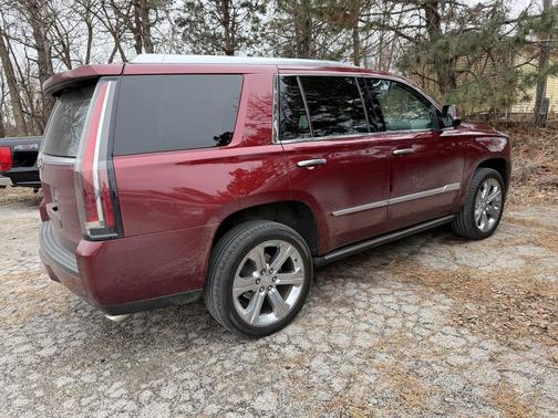 2019 Cadillac Escalade Premium Luxury