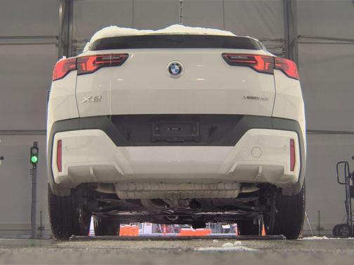 2025 BMW X2 xDrive28i