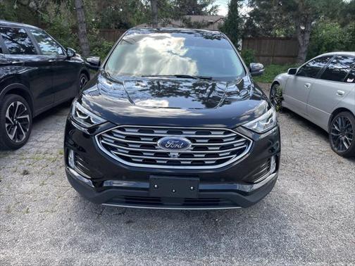 2021 Ford Edge Titanium