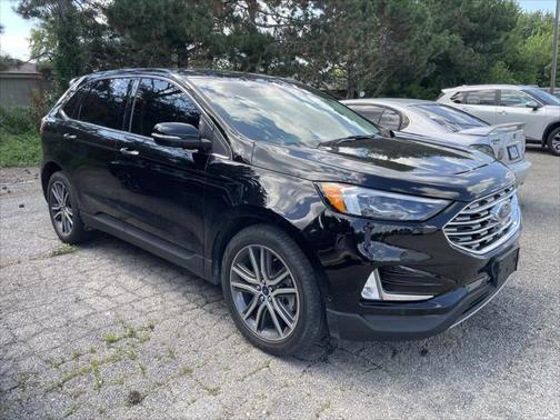 2021 Ford Edge Titanium