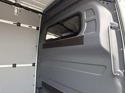 2026 Mercedes-Benz Sprinter 2500 High Roof