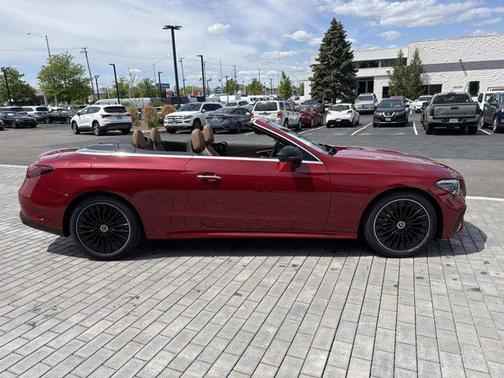 MANUFAKTUR Patagonia Red Metallic 2026 Mercedes-Benz CLE 300 4MATIC Cabriolet