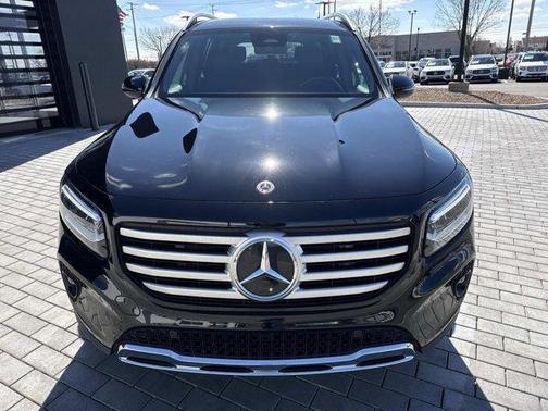 Night Black 2025 Mercedes-Benz GLB 250 4MATIC