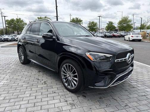 Obsidian Black Metallic 2025 Mercedes-Benz GLE 580 4MATIC