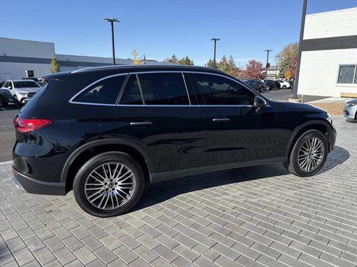 2023 Mercedes-Benz GLC 300 4MATIC