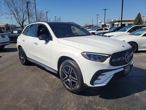 2025 Mercedes-Benz GLC 300 4MATIC