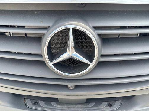 2025 Mercedes-Benz Sprinter 2500 High Roof
