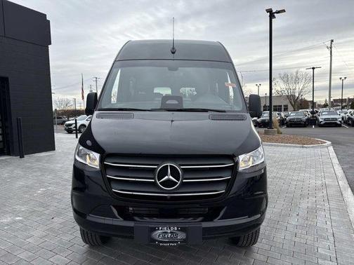 2026 Mercedes-Benz Sprinter 2500 Standard Roof