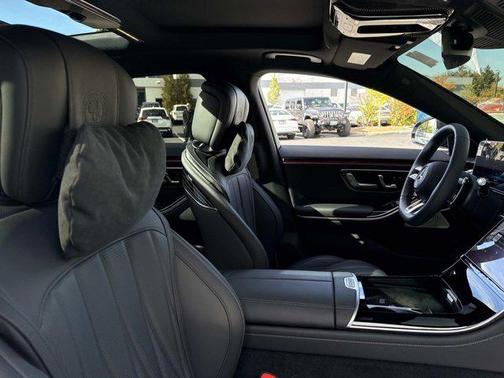 2025 Mercedes-Benz AMG S 63 E 4MATIC
