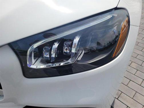 2023 Mercedes-Benz GLS 450 4MATIC