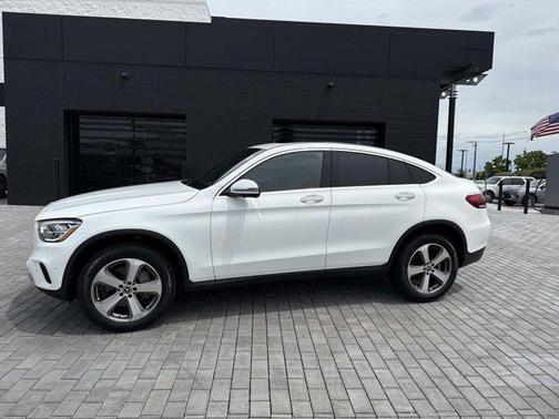 Polar White 2022 Mercedes-Benz GLC 300 4MATIC Coupe