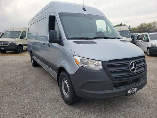 2025 Mercedes-Benz Sprinter 2500 High Roof
