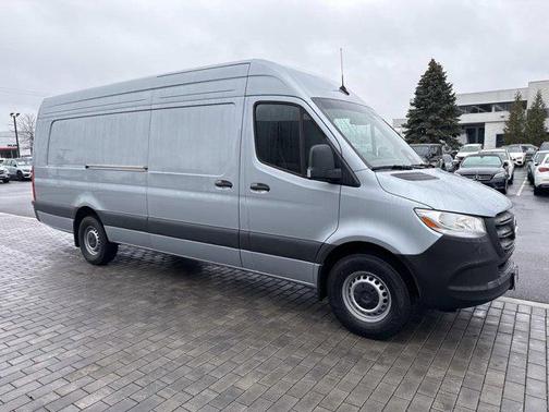 2025 Mercedes-Benz Sprinter 2500 High Roof