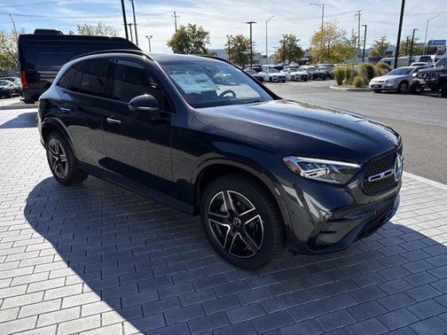2026 Mercedes-Benz GLC 300 4MATIC