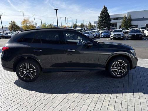 2026 Mercedes-Benz GLC 300 4MATIC