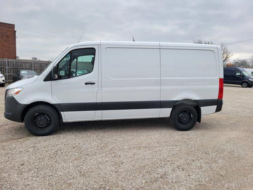 2025 Mercedes-Benz Sprinter 2500 Standard Roof