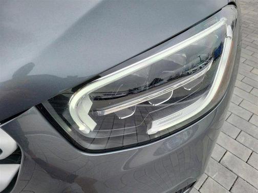 2021 Mercedes-Benz GLC 300 4MATIC