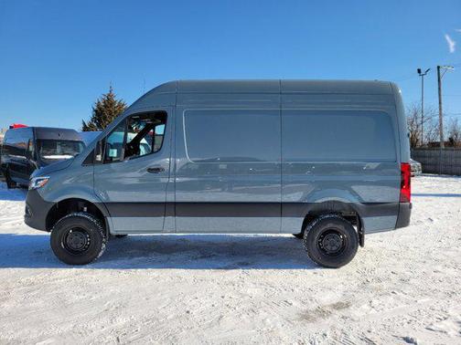2025 Mercedes-Benz Sprinter 2500 Standard Roof